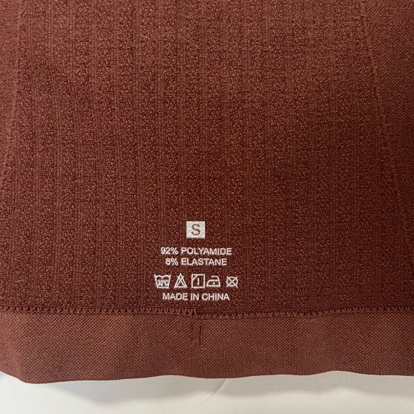 Workout Top - Picture 3 of 3